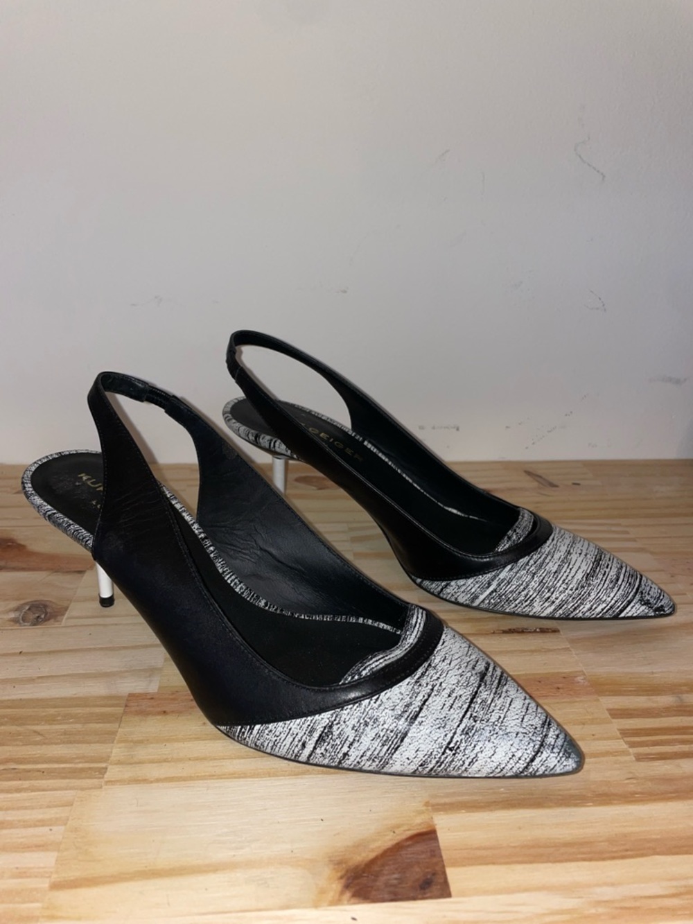 Kurt geiger leather printed pointed toe kitten heels sz 38.5